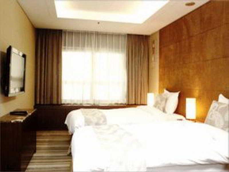 Three Seven Hotel Seoul