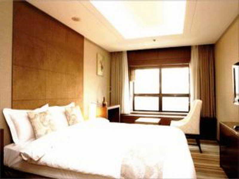 Three Seven Seoul